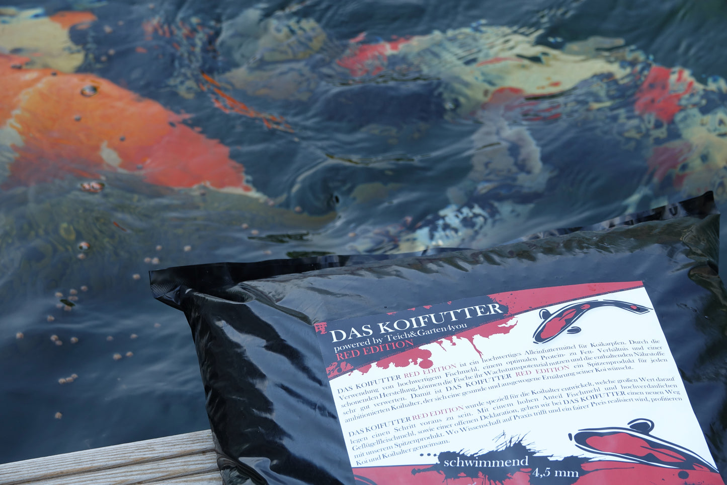 DAS KOIFUTTER RED EDITION - Günstiges und gutes Koi und Fischfutter für gutes Wachstum im Sommer als Alleinfuttermittel für Koikarpfen. Für ambitionierte Koihalter. Mit Spurenelementen und Nährstoffen. Auch für Goldfische im Gartenteich.